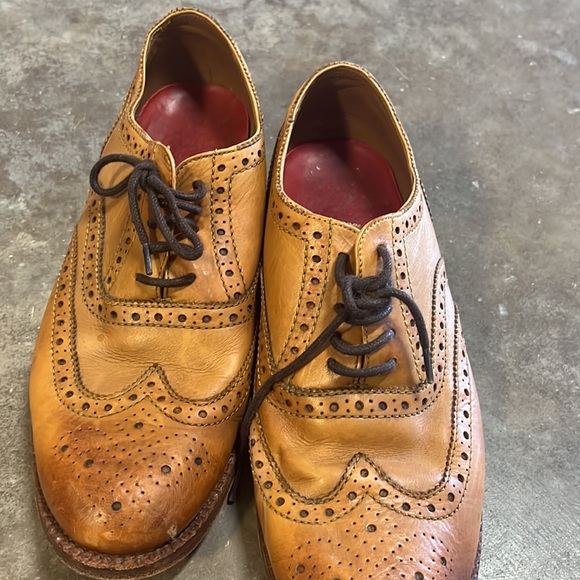 Gorgeous Grenson high quality leather shoes. - Picture 2 of 2